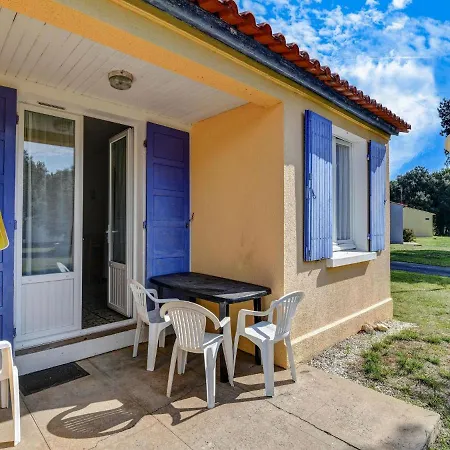 Holiday home With Swimming Pool And Activities