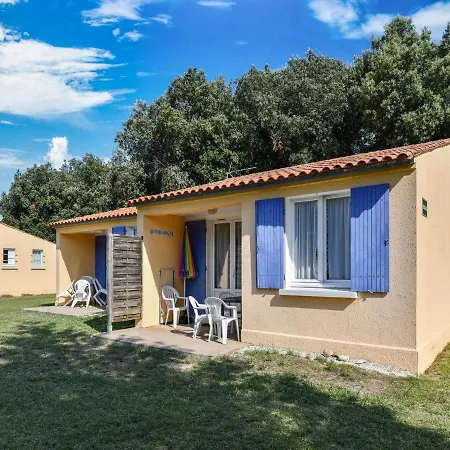Holiday home With Swimming Pool And Activities Saint-Savinien