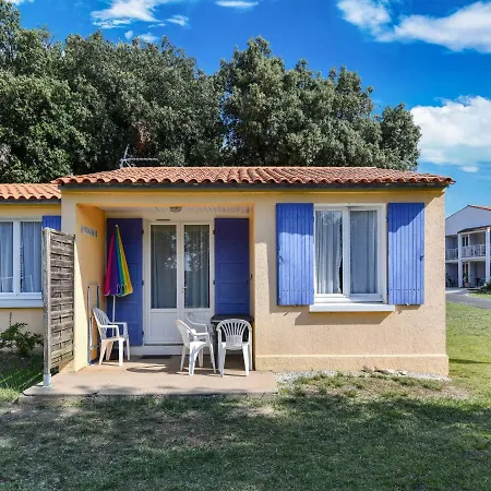 Holiday home With Swimming Pool And Activities *