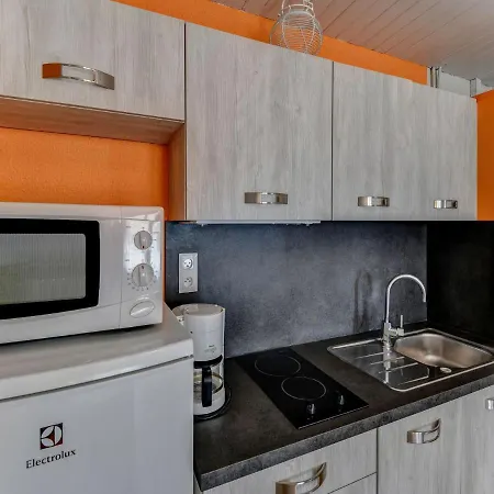 Holiday home With Swimming Pool And Activities *